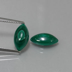 カラットの天然マルチカラーグリーンマラカイト（10.8×5.7 mm・マーキス）