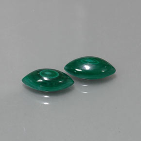 カラットの天然マルチカラーグリーンマラカイト（10.8×5.7 mm・マーキス）