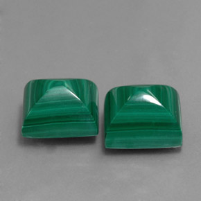 カラットの天然マルチカラーグリーンマラカイト（11.2×9.2 mm・バゲット）