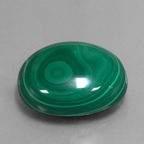 21.79カラットの天然マルチカラーグリーンマラカイト（18.1×15.2 mm・オーバルカット）