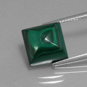 10.66カラットの天然マルチカラーグリーンマラカイト（11.2×11.2 mm・四角）