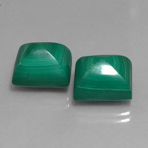 カラットの天然マルチカラーグリーンマラカイト（12.1×10.2 mm・バゲット）