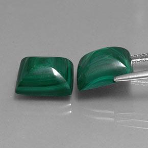 14.35カラットの天然パイングリーンマラカイト（11.2×9.2 mm・バゲット）