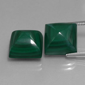 カラットの天然マルチカラーグリーンマラカイト（11.2×11.2 mm・四角）