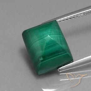 9.78カラットの天然ミディアムグリーンマラカイト（11.3×9.2 mm・バゲット）