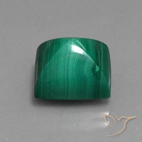 9.78カラットの天然ミディアムグリーンマラカイト（11.3×9.2 mm・バゲット）