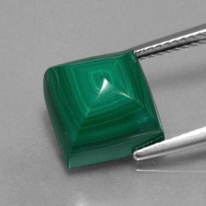 9.86カラットの天然マルチカラーグリーンマラカイト（12.2×10.1 mm・四角）