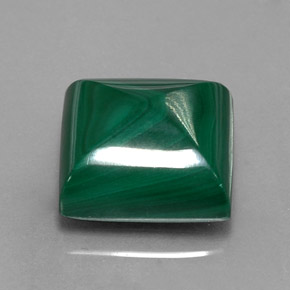 12.37カラットの天然マルチカラーグリーンマラカイト（12.2×12.2 mm・四角）
