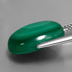 10.63カラットの天然マルチカラーグリーンマラカイト、オーバルカット、オペーク