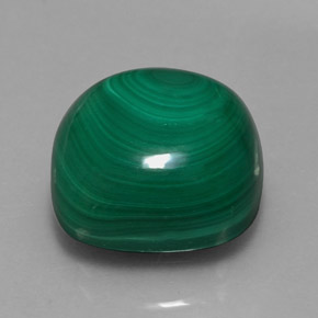 15.20カラットの天然マルチカラーグリーンマラカイト（13.1×13 mm・クッションカット）