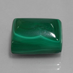 21.76カラットの天然マルチカラーグリーンマラカイト（15.8×12.6 mm・バゲット）