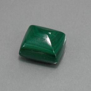 12.79カラットの天然マルチカラーグリーンマラカイト（12.4×11 mm・バゲット）