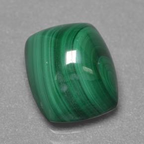 5.01カラットの天然マルチカラーグリーンマラカイト（9.9×8.2 mm・クッションカット）