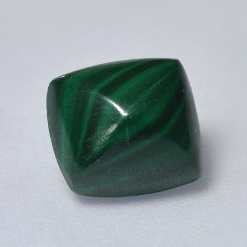 1.69カラットの天然マルチカラーグリーンマラカイト（7.1×6.5 mm・クッションカット）