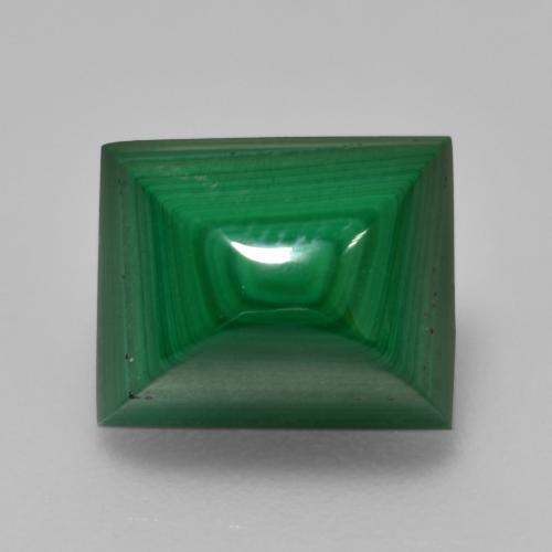 4.89カラットの天然ミディアムグリーンマラカイト（9.6×7.9 mm・バゲット）