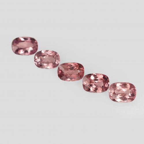 Shop natural 5.43ct ライトピンク マレーシア産ガーネット gems, クッション, from タンザニア at GemSelect. In stock, global shipping!