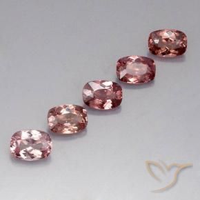 Shop natural 5.21ct オレンジピンク マレーシア産ガーネット gems, クッション, from タンザニア at GemSelect. In stock, global shipping!