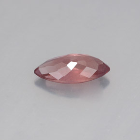 1.21カラットの天然ローズマレーアン ガーネット（9.7×4.8 mm・マーキス）