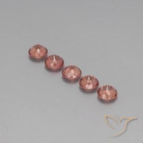 Shop natural 4.49ct ミディアムピンク マレーシア産ガーネット gems, ラウンド, from タンザニア at GemSelect. In stock, global shipping!