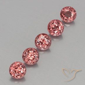 Shop natural 4.32ct ラズベリーピンク マレーシア産ガーネット gems, ラウンド, from タンザニア at GemSelect. In stock, global shipping!