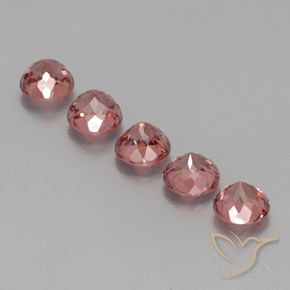Shop natural 4.32ct ラズベリーピンク マレーシア産ガーネット gems, ラウンド, from タンザニア at GemSelect. In stock, global shipping!