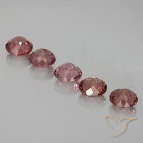 Shop natural 3.62ct 濃いレッドワイン マレーシア産ガーネット gems, ラウンド, from タンザニア at GemSelect. In stock, global shipping!