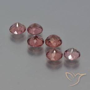 Shop natural 4.57ct ディープピンク マレーシア産ガーネット gems, ラウンド, from タンザニア at GemSelect. In stock, global shipping!