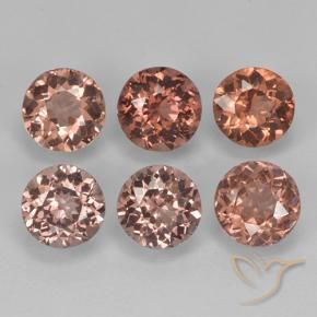 Shop natural 3.88ct ミディアムレッド マレーシア産ガーネット gems, ラウンド, from タンザニア at GemSelect. In stock, global shipping!