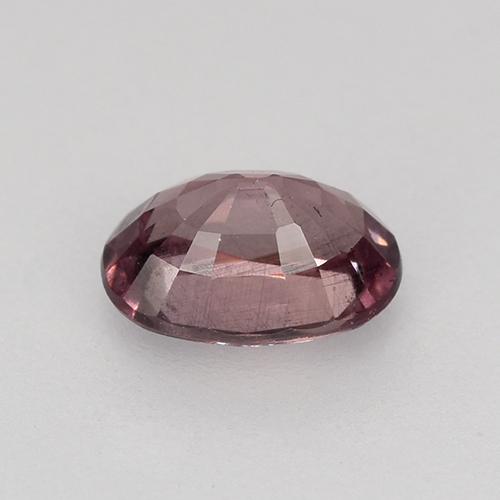 0.66カラットの天然濃いサングリアマレーアン ガーネット（6×4.2 mm・オーバルカット）