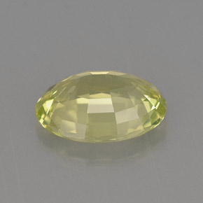 1.26カラットの天然黄色がかった緑マリガーネット（7.9×6.1 mm・オーバルカット）