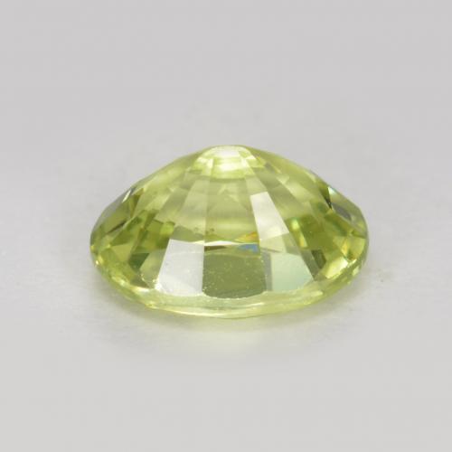 1.10カラットの天然イエローグリーンマリガーネット（7×5.1 mm・オーバルカット）