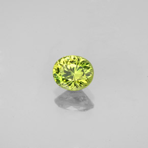 0.79カラットの天然ゴールデングリーンマリガーネット（5.9×5 mm・オーバルカット）