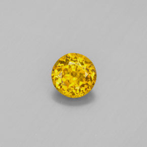 0.51カラットの天然緑がかった黄色マリガーネット（4.78 mm・ラウンドカット）