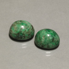カラットの天然グリーンマウシットシット（12.1×10 mm・オーバルカット）