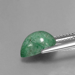 3.27カラットの天然グリーンマウシットシット（10.6×8 mm・洋梨の形）