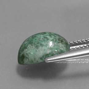 4.23カラットの天然グリーンマウシットシット（11.3×8.5 mm・オーバルカット）