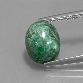 3.14カラットの天然グリーンマウシットシット（10.2×7.8 mm・オーバルカット）