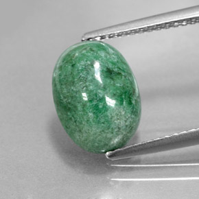3.87カラットの天然グリーンマウシットシット（11.3×8.4 mm・オーバルカット）