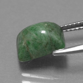 3.11カラットの天然グリーンマウシットシット（9.3×7 mm・バゲット）