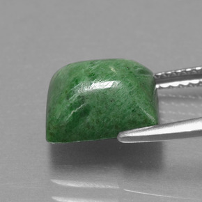 3.67カラットの天然グリーンマウシットシット（9.3×8.6 mm・バゲット）