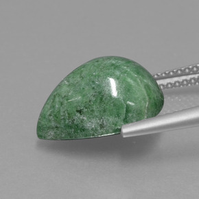 7.04カラットの天然薄いパイングリーンマウシットシット（13.8×10.7 mm・洋梨の形）