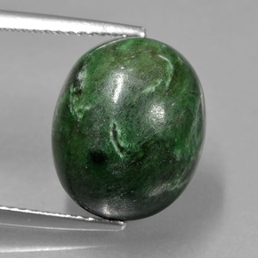 9.57カラットの天然グリーンマウシットシット（13.5×11.1 mm・オーバルカット）