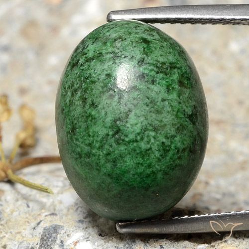 18.43ct 天然 ミディアムグリーン マウ・シット・シット, 楕円形, オペーク