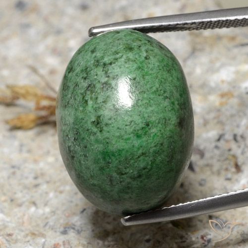 32.40ct 天然 薄いパイングリーン モーシットシット, 楕円形, オペーク