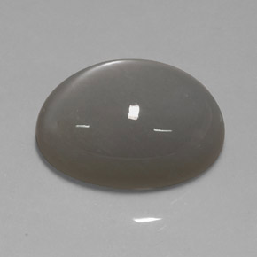 26.78カラットの天然スモークムーンストーン（22.1×16.1 mm・透明）