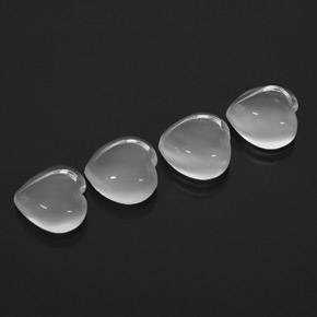 カラットの天然ホワイトムーンストーン（9.1×9.1 mm・透明）
