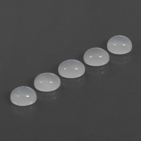 カラットの天然ホワイトムーンストーン（8.4×6.6 mm・透明）