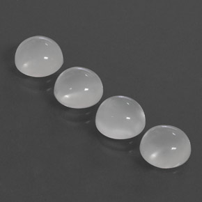 カラットの天然ホワイトムーンストーン（8.08 mm・透明）