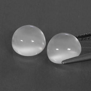 カラットの天然ホワイトムーンストーン（8.10 mm・透明）