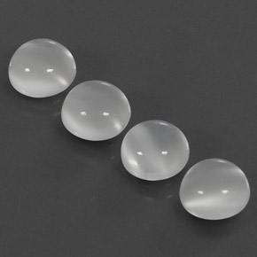 カラットの天然ホワイトムーンストーン（8.06 mm・透明）